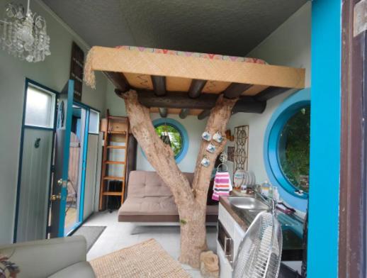 Starry Nights Cabin Fever Waikino Room photo